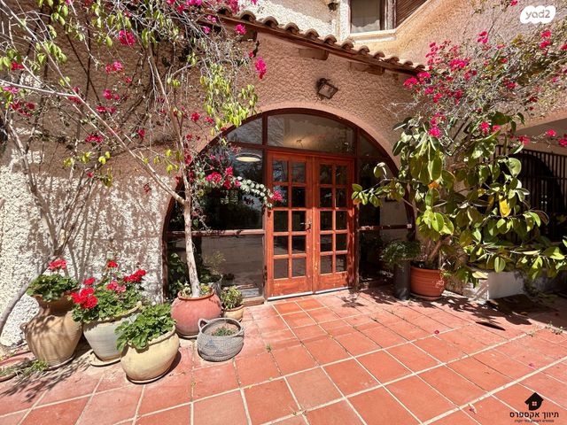 בית פרטי/ קוטג', עומר