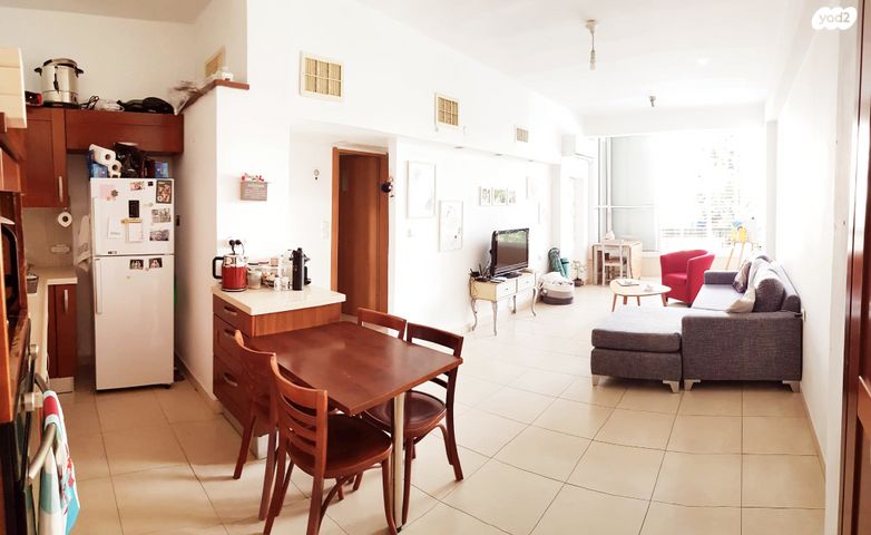 דירה, אחדות העבודה, בורוכוב, גבעתיים