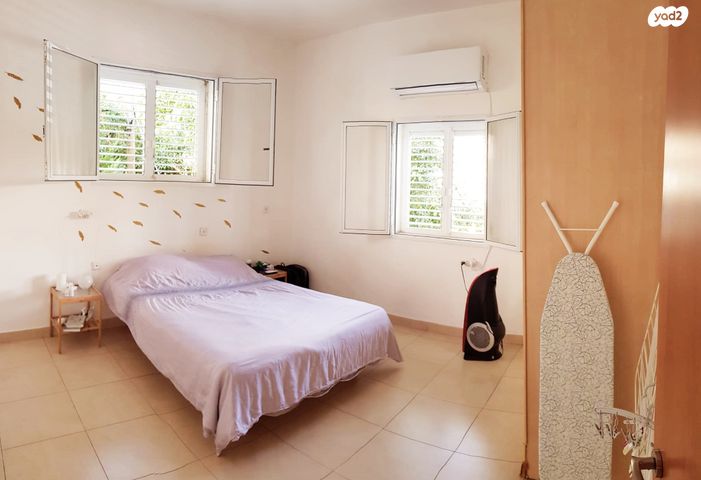 דירה, אחדות העבודה, בורוכוב, גבעתיים