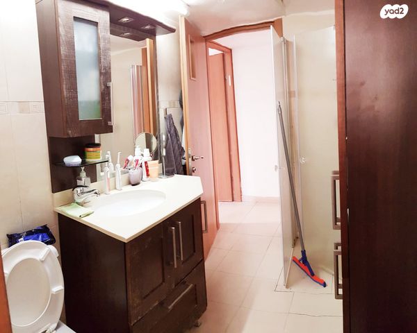 דירה, אחדות העבודה, בורוכוב, גבעתיים