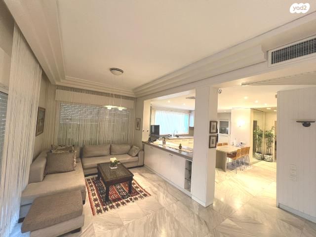 גג/ פנטהאוז, כינרת, רובע י"א, אשדוד