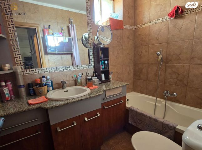 דירה, אריה בעהם, פת, ירושלים