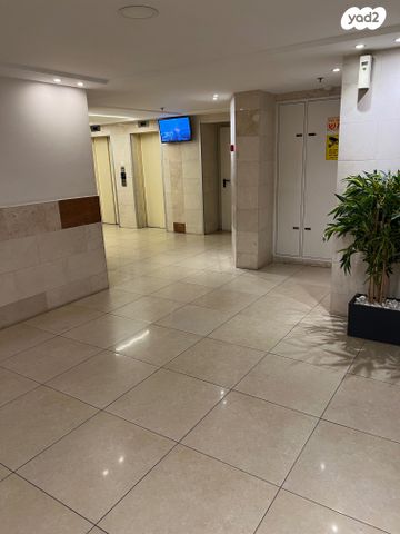 דירה, החשמונאים 39, קרית מוצקין