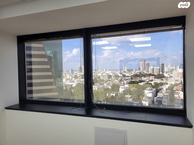 משרדים, דרך מנחם בגין 46, תל אביב יפו