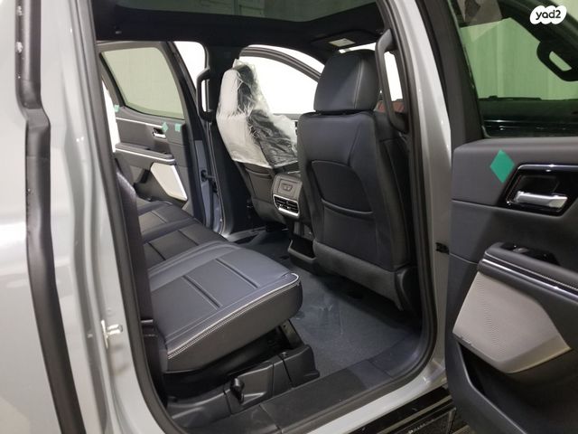 ג'י.אם.סי סיירה EV  