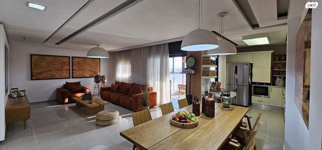 דירה, אפרסמון 11, רובע ט"ז, אשדוד