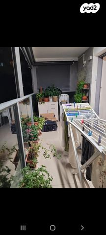 דירה, מעפילי אגוז 24, נווה חן, תל אביב יפו