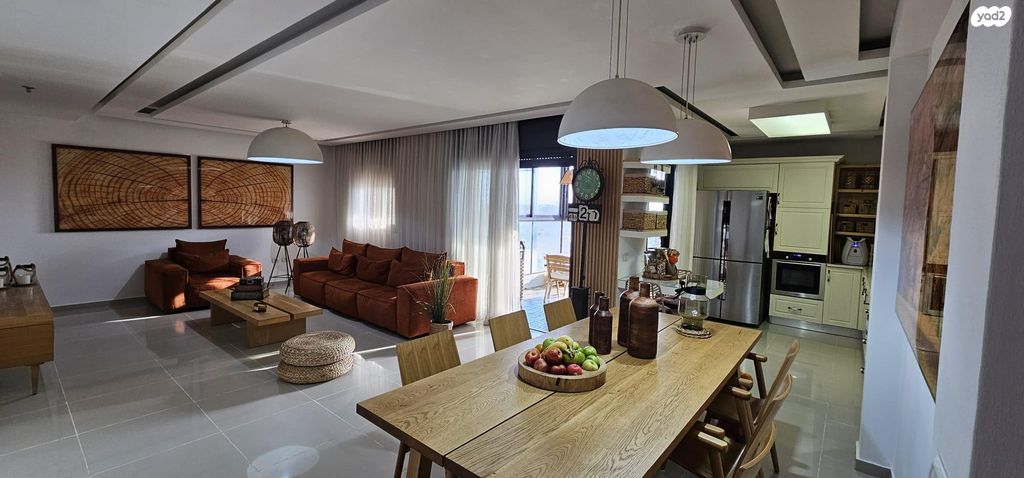 דירה, אפרסמון 11, רובע ט"ז, אשדוד