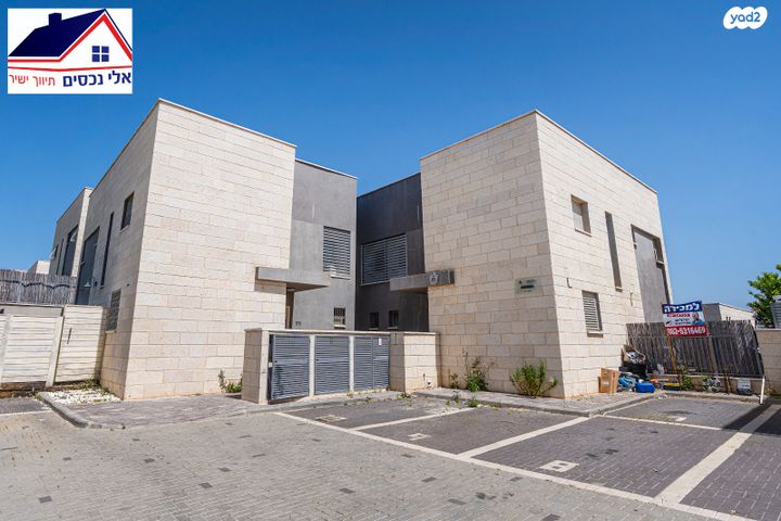 בית פרטי/ קוטג', גפן 65, החורש, חריש