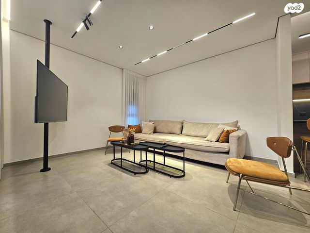 דירת גן, נופים, מודיעין מכבים רעות