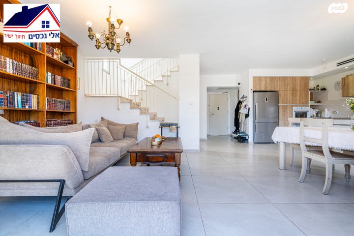 בית פרטי/ קוטג', גפן 65, החורש, חריש