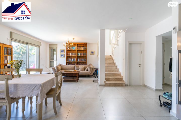 בית פרטי/ קוטג', גפן 65, החורש, חריש