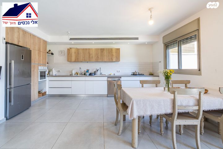 בית פרטי/ קוטג', גפן 65, החורש, חריש