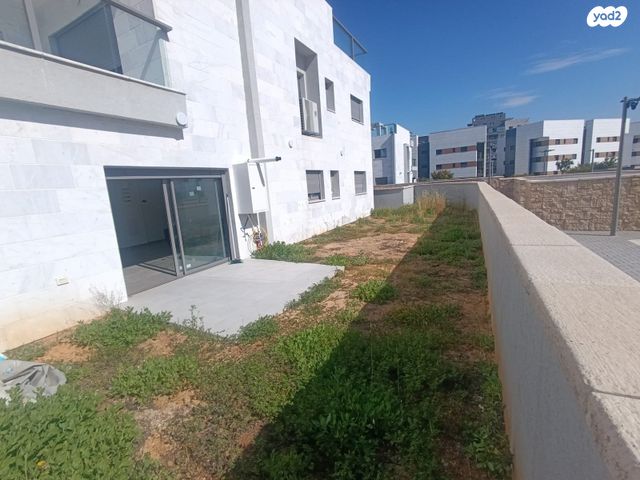 דירת גן, ברטנורא, שקמים ואגמים, אשקלון