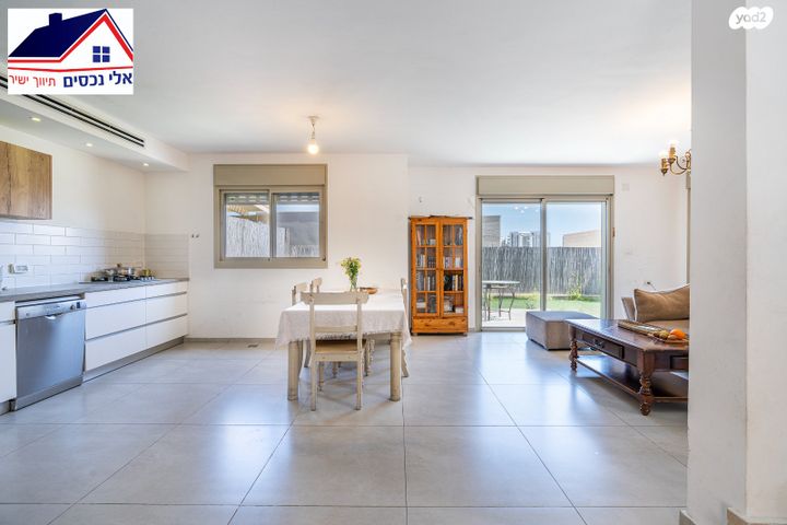 בית פרטי/ קוטג', גפן 65, החורש, חריש