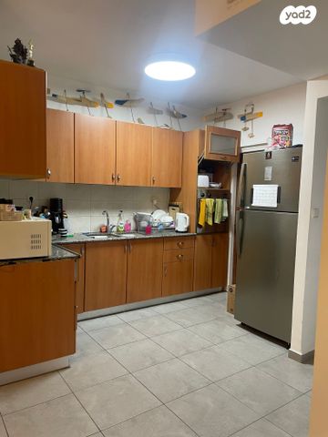 דירה, פרנק, הזיתים, חדרה