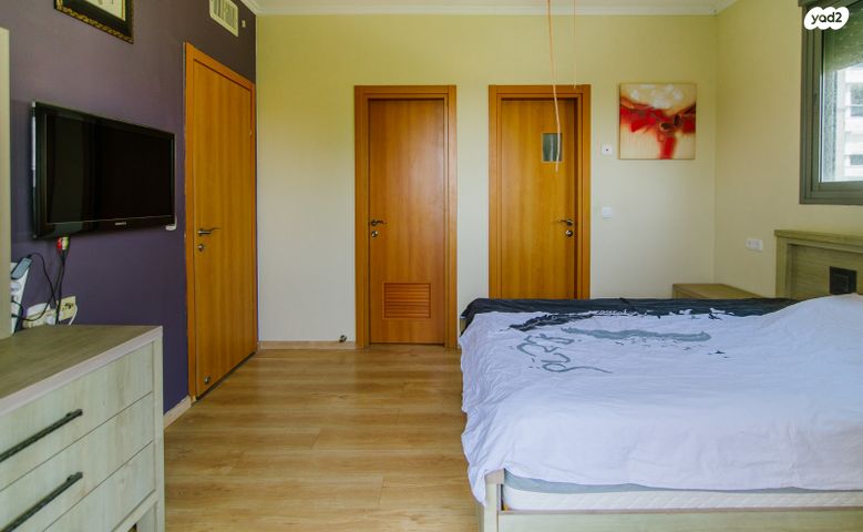 דירה, הרב פינטו מסעוד אשר, פתח תקווה