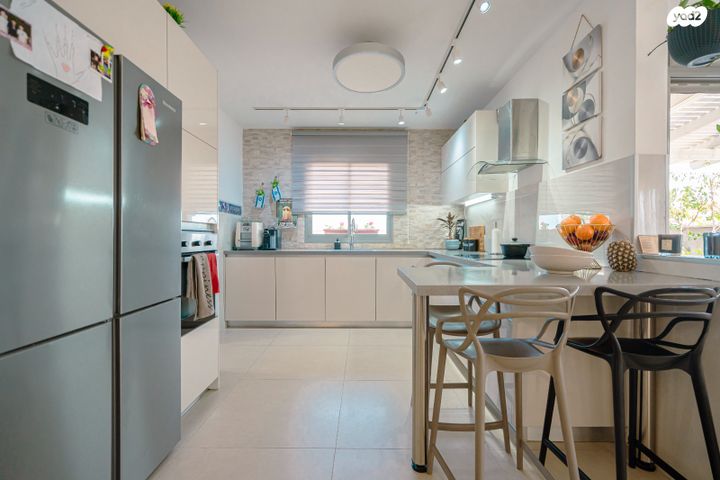 גג/ פנטהאוז, שוהם 94, אבני חן, חריש