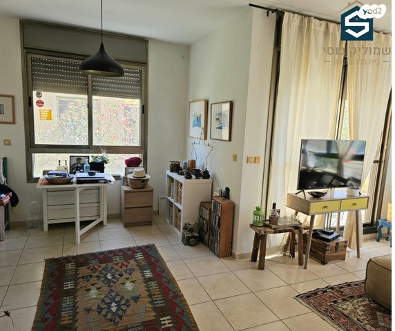 דופלקס, צור משה