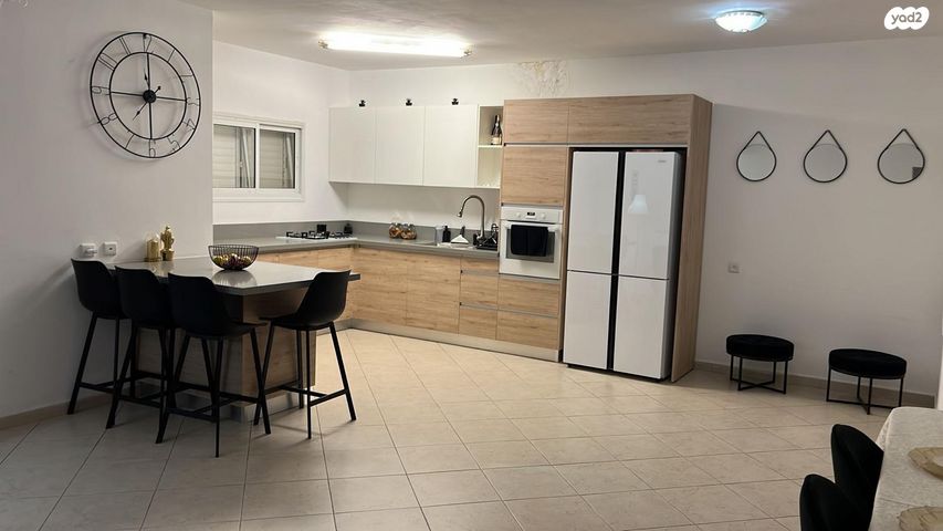 ליאו פיקרד 32