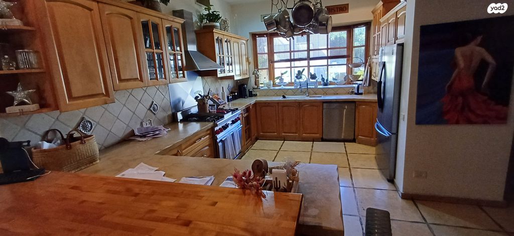 בית פרטי/ קוטג', הוד השרון