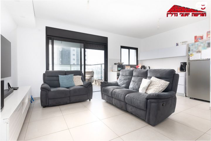 דירה, שולמית אלוני, נחלת יהודה, ראשון לציון