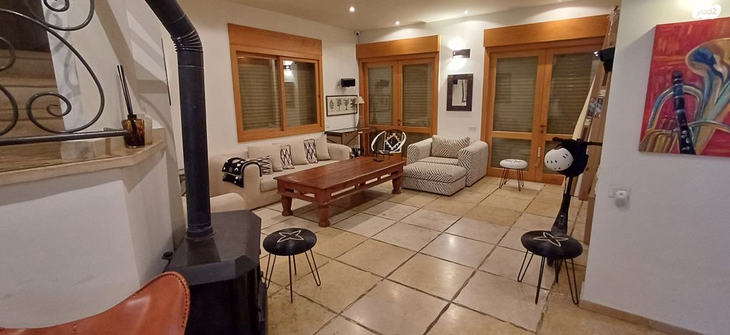 בית פרטי/ קוטג', הוד השרון