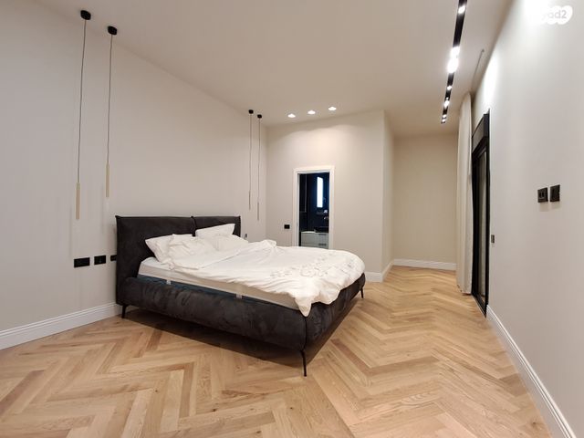 גג/ פנטהאוז, הרב אבא אבוחצירה, שדרות