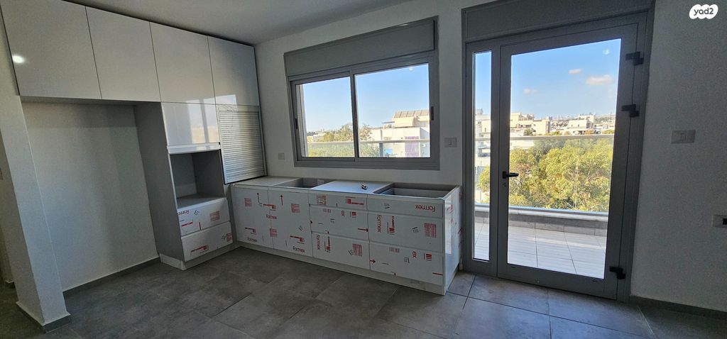 גג/ פנטהאוז, רמב"ם, ראשון לציון