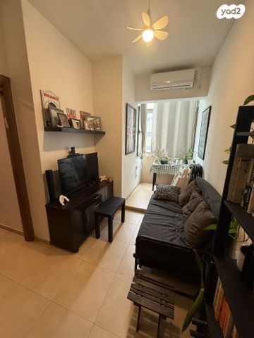 אבן גבירול 109