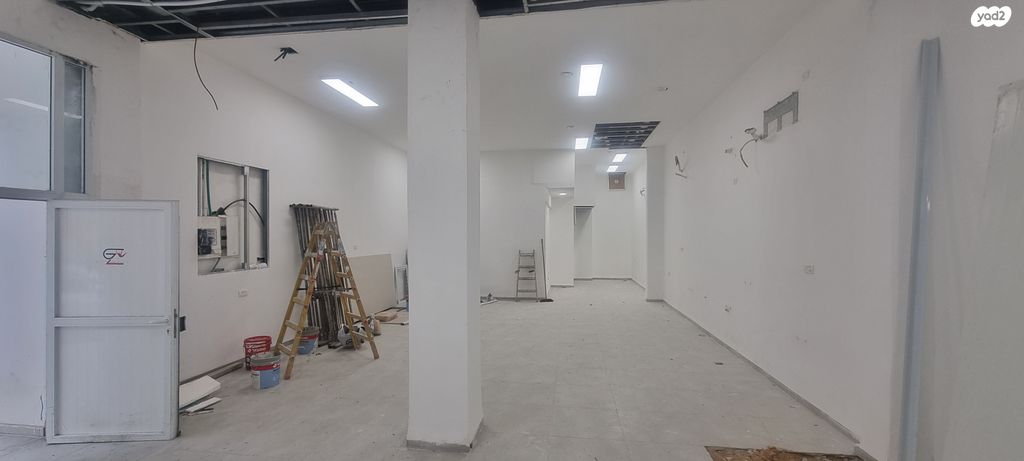 אולמות, מונטיפיורי, הרכבת, תל אביב יפו