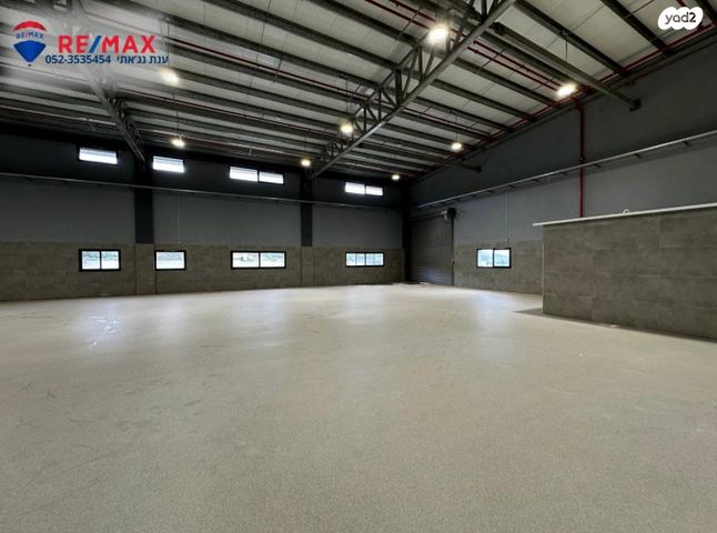 מבני תעשיה, בזלת, אזור תעשיה כרמיאל מזרחי, כרמיאל