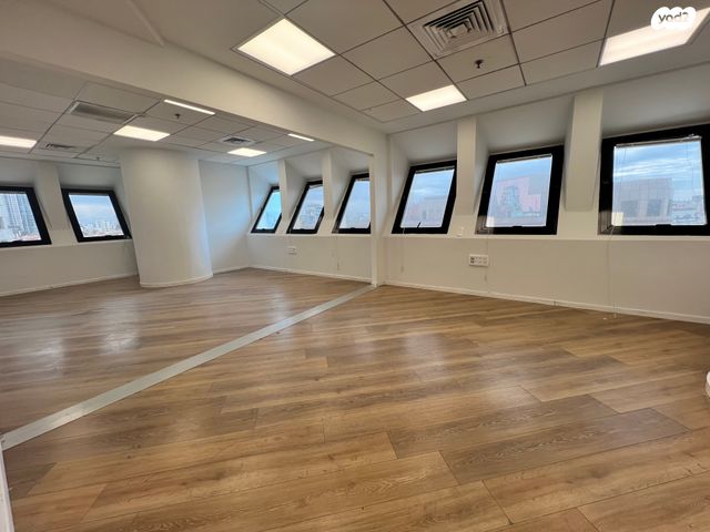 פרופסור יחזקאל קויפמן 