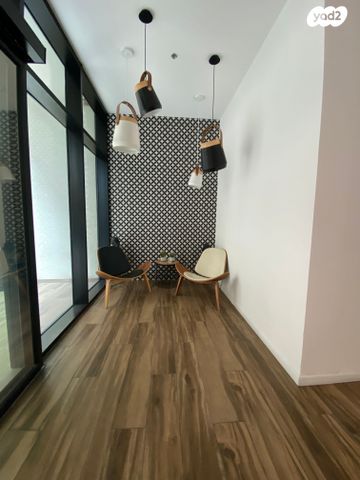 משרדים, בנימינה גבעת עדה