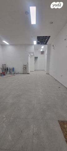 אולמות, מונטיפיורי, הרכבת, תל אביב יפו