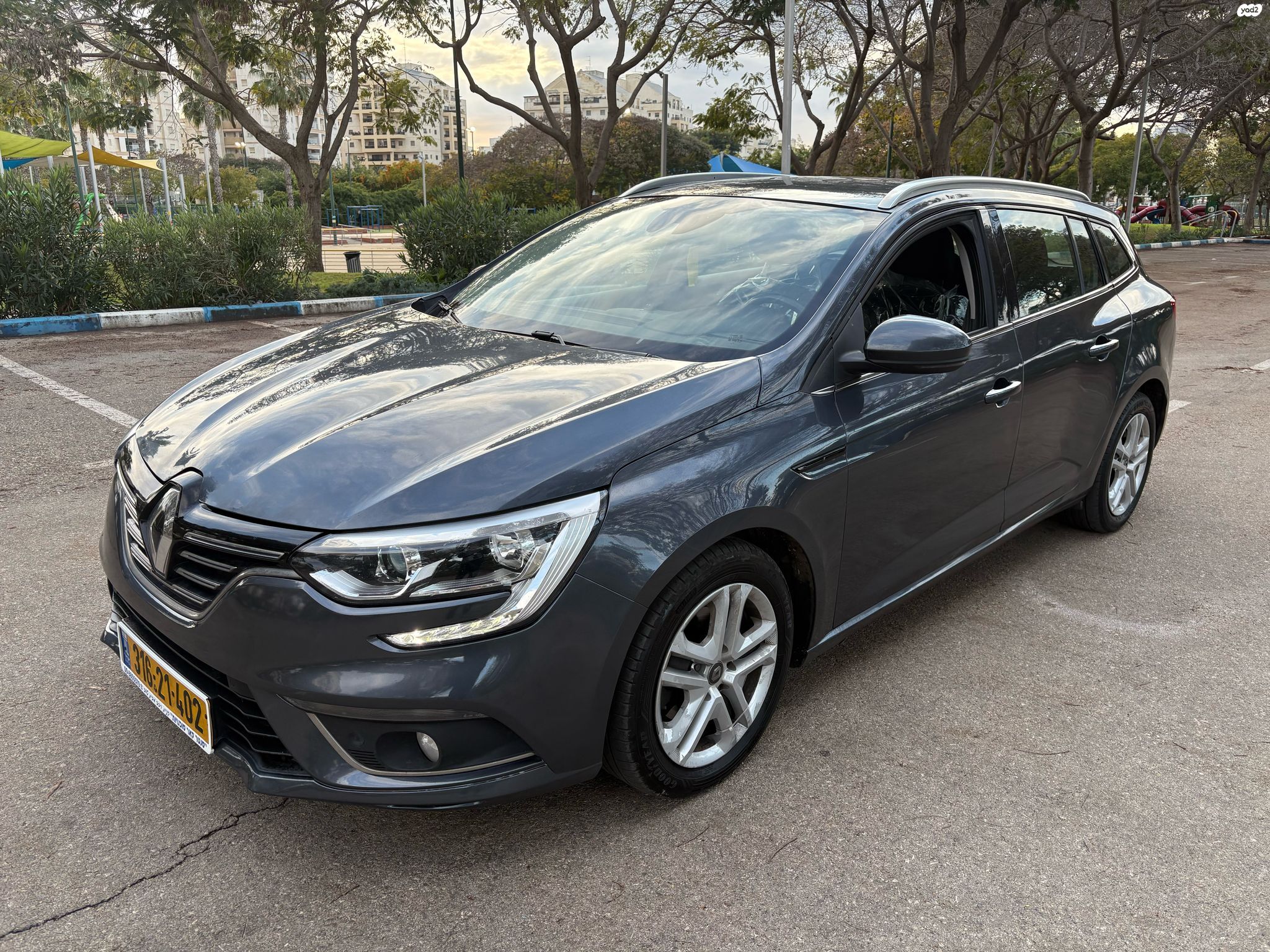 מודעת רכב רנו מגאן