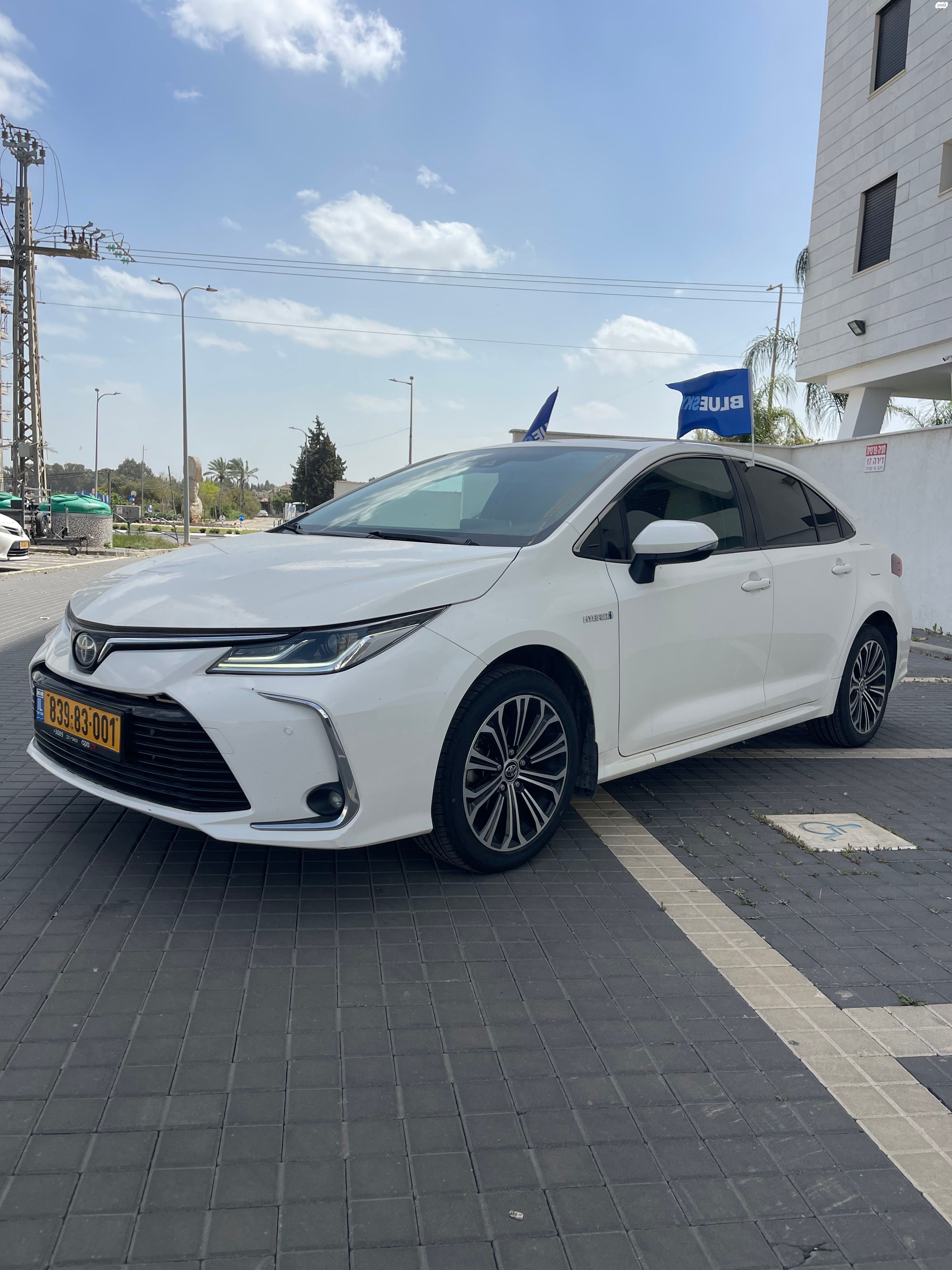 מודעת רכב טויוטה קורולה