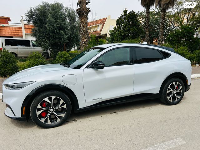 פורד מוסטנג Mach-E