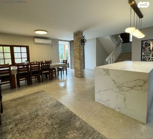 בית פרטי/ קוטג', משה דיין 16, יגאל אלון, קרית מלאכי