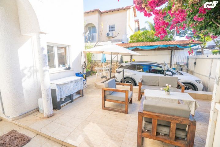 בית פרטי/ קוטג', בשן 24, גבעת אלונים, כפר יונה