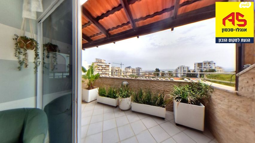 גג/ פנטהאוז, ידידות, מגדיאל, הוד השרון