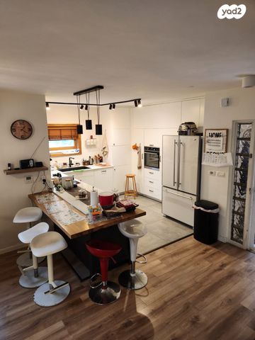 בית פרטי/ קוטג', מבשרת ציון