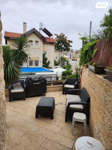 בית פרטי/ קוטג', מבשרת ציון