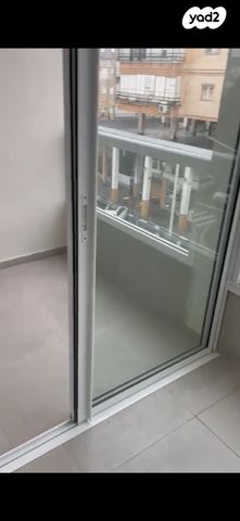 דירה, דניאל 46, לב העיר, בת ים