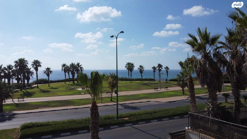 בית פרטי/ קוטג', שדרות עובד בן עמי, נוף הטיילת, נתניה