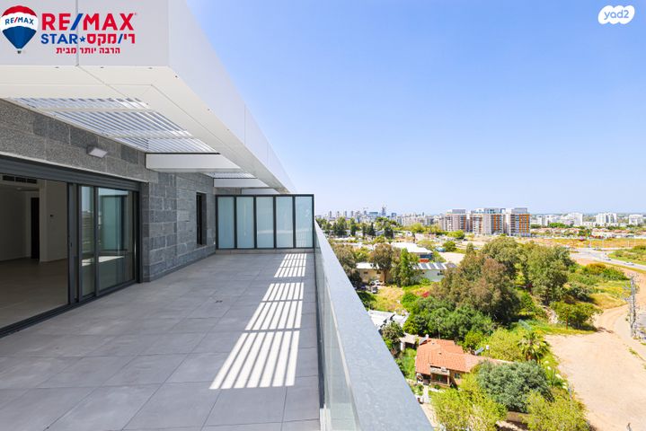 גג/ פנטהאוז