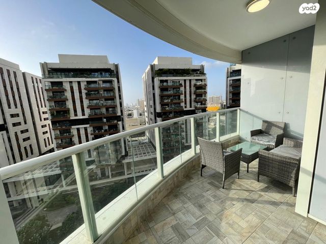 גרציאני יצחק 6