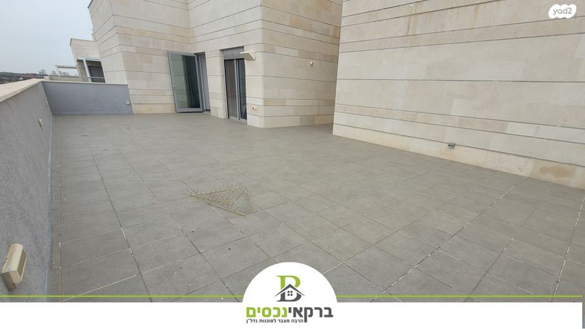 גג/ פנטהאוז, רמתיים, הוד השרון