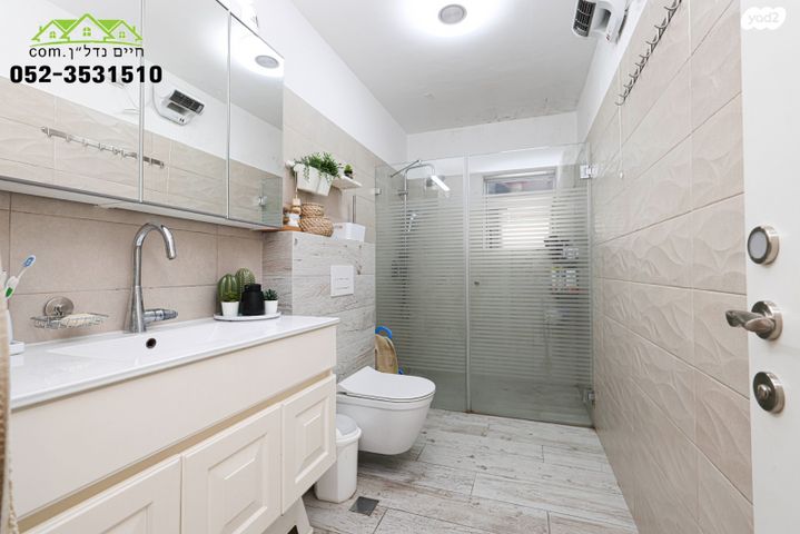 גג/ פנטהאוז, בית דגן