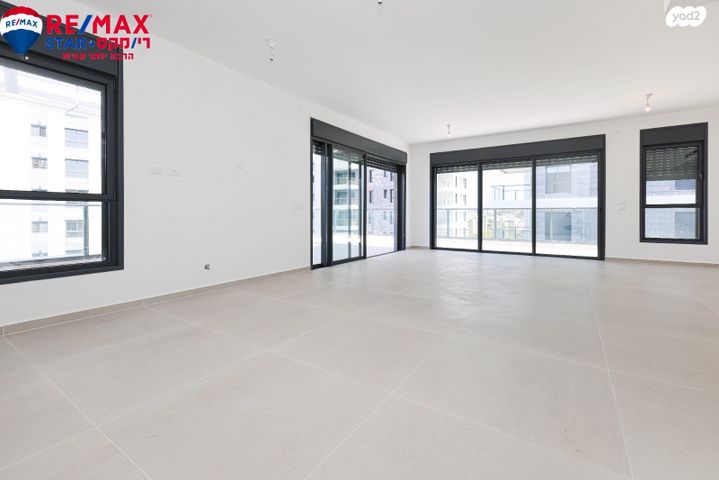 גג/ פנטהאוז, הרצליה